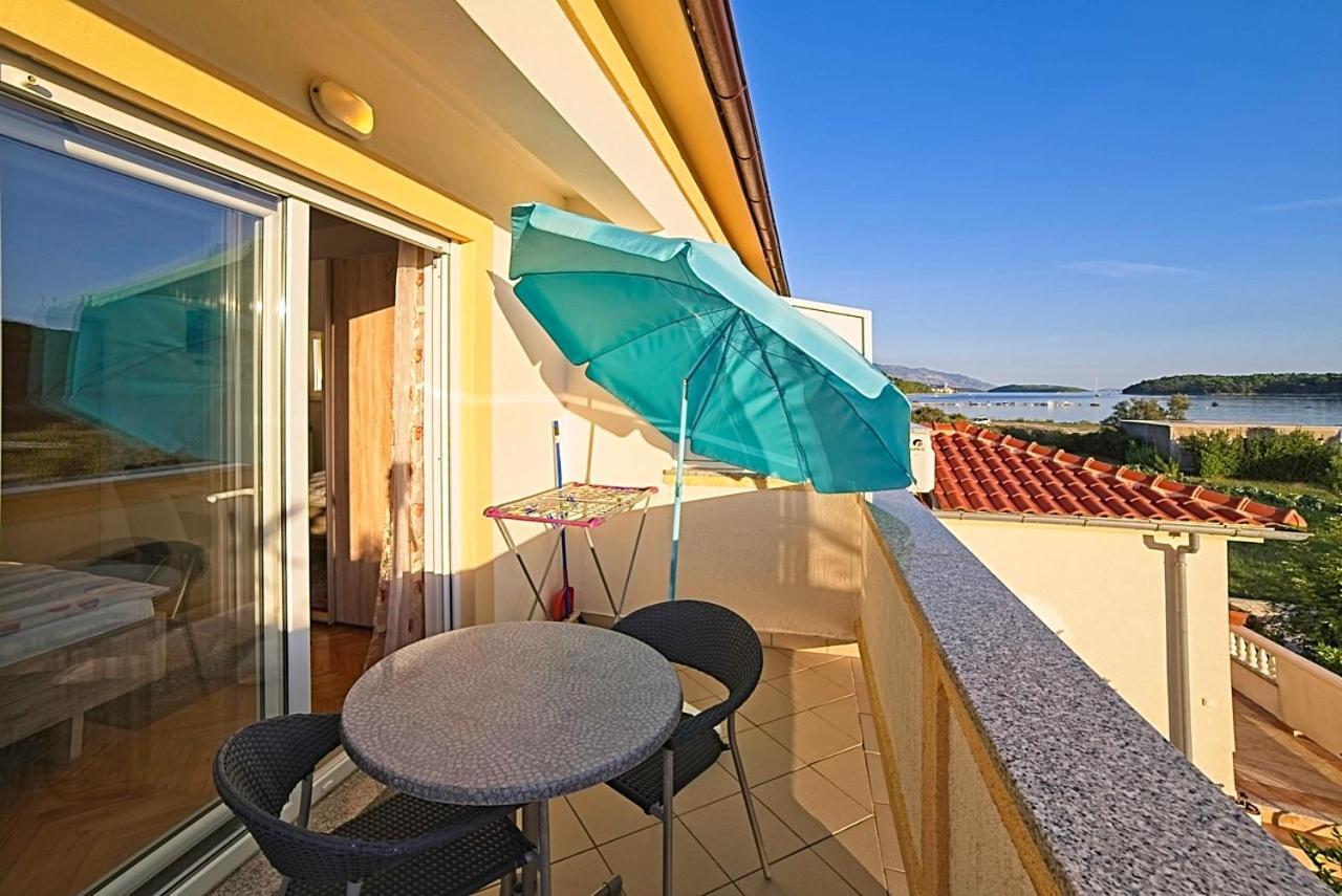 Studio Apartments Peric Rab Kampor Zewnętrze zdjęcie