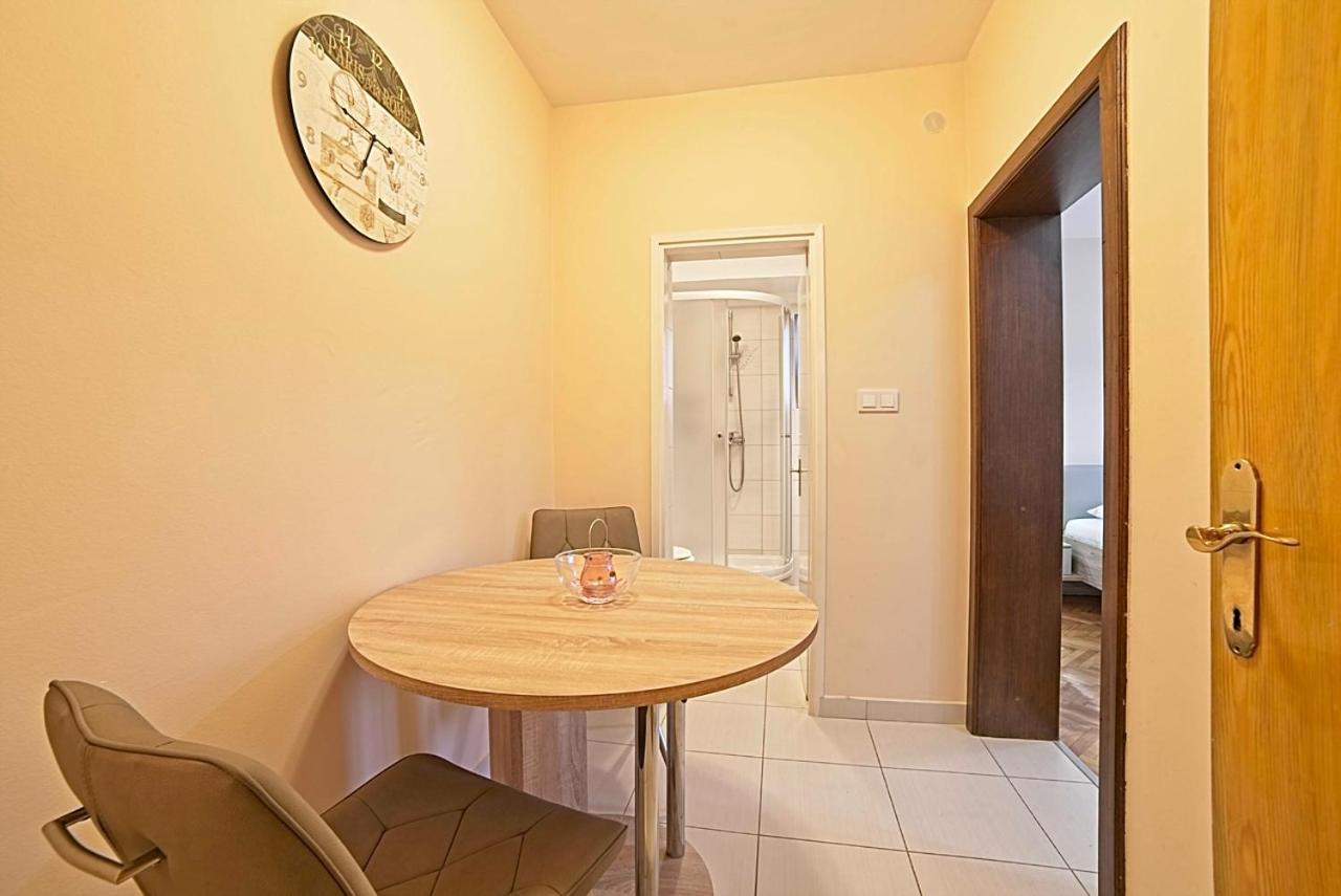 Studio Apartments Peric Rab Kampor Zewnętrze zdjęcie