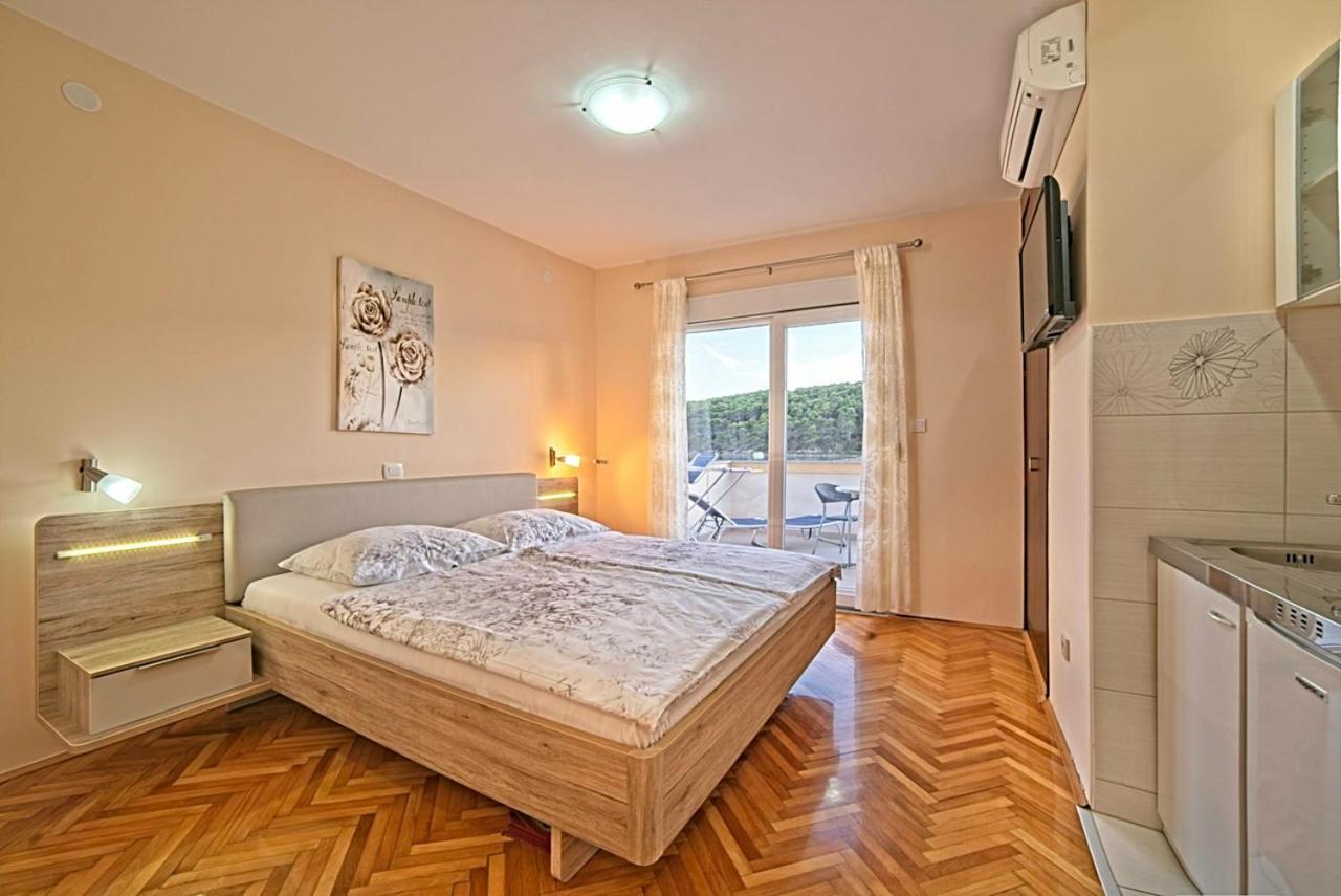Studio Apartments Peric Rab Kampor Zewnętrze zdjęcie